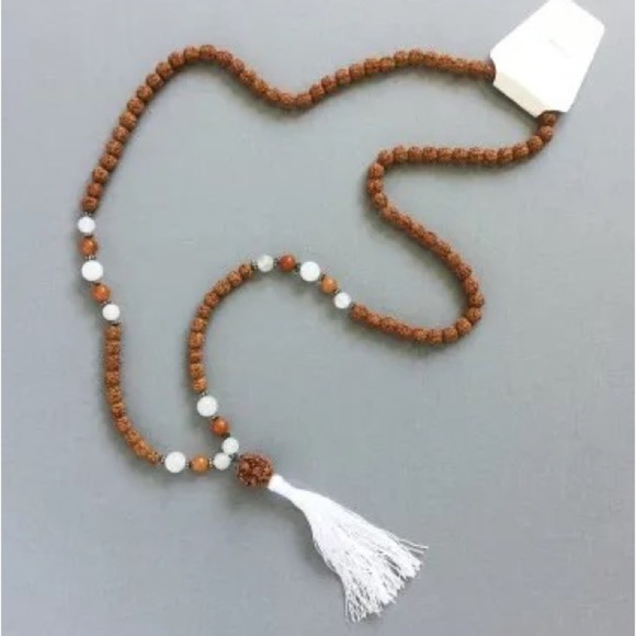 White Jade & Gold Agate Rudraksha Mala - Picture 2 of 3